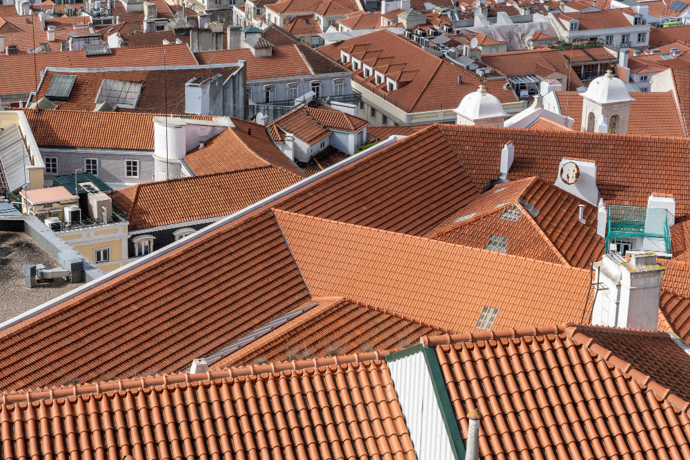 How to Maintain and Extend the Lifespan of Your Tile Roof